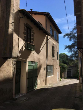 Hotels in Confolens
